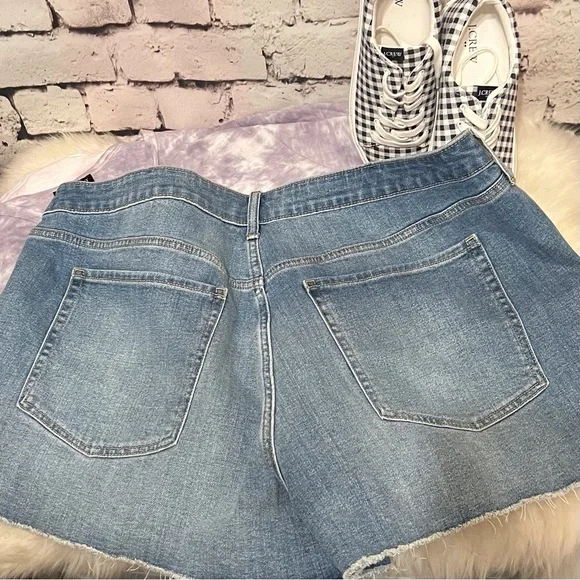 OLD NAVY OG STRAIGHT HIGH WAIST JEAN SHORTS PLUS SZ 24W - Picture 3 of 11